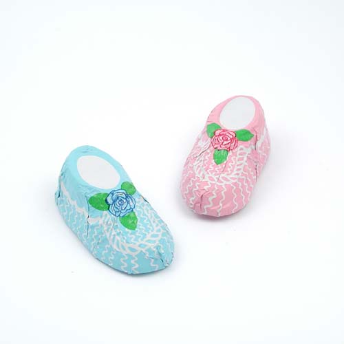 Milk Chocolate Foiled Baby Booties